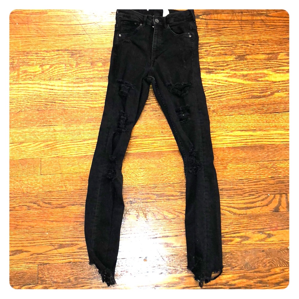 H and M ripped skinny jeans